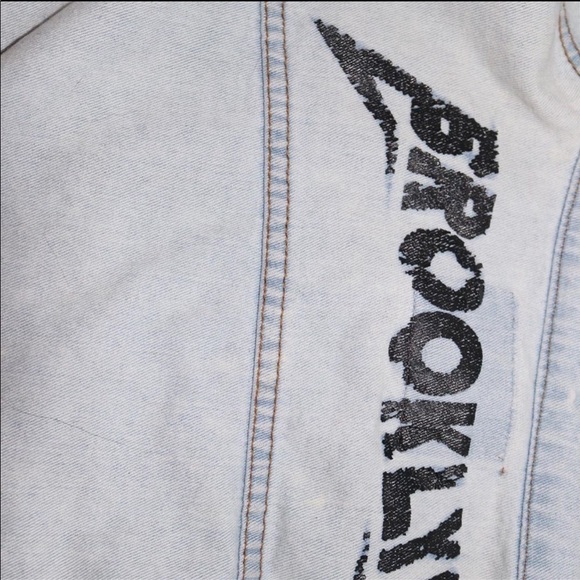 COPY - Vintage OverSized Denim Jacket - Picture 3 of 5